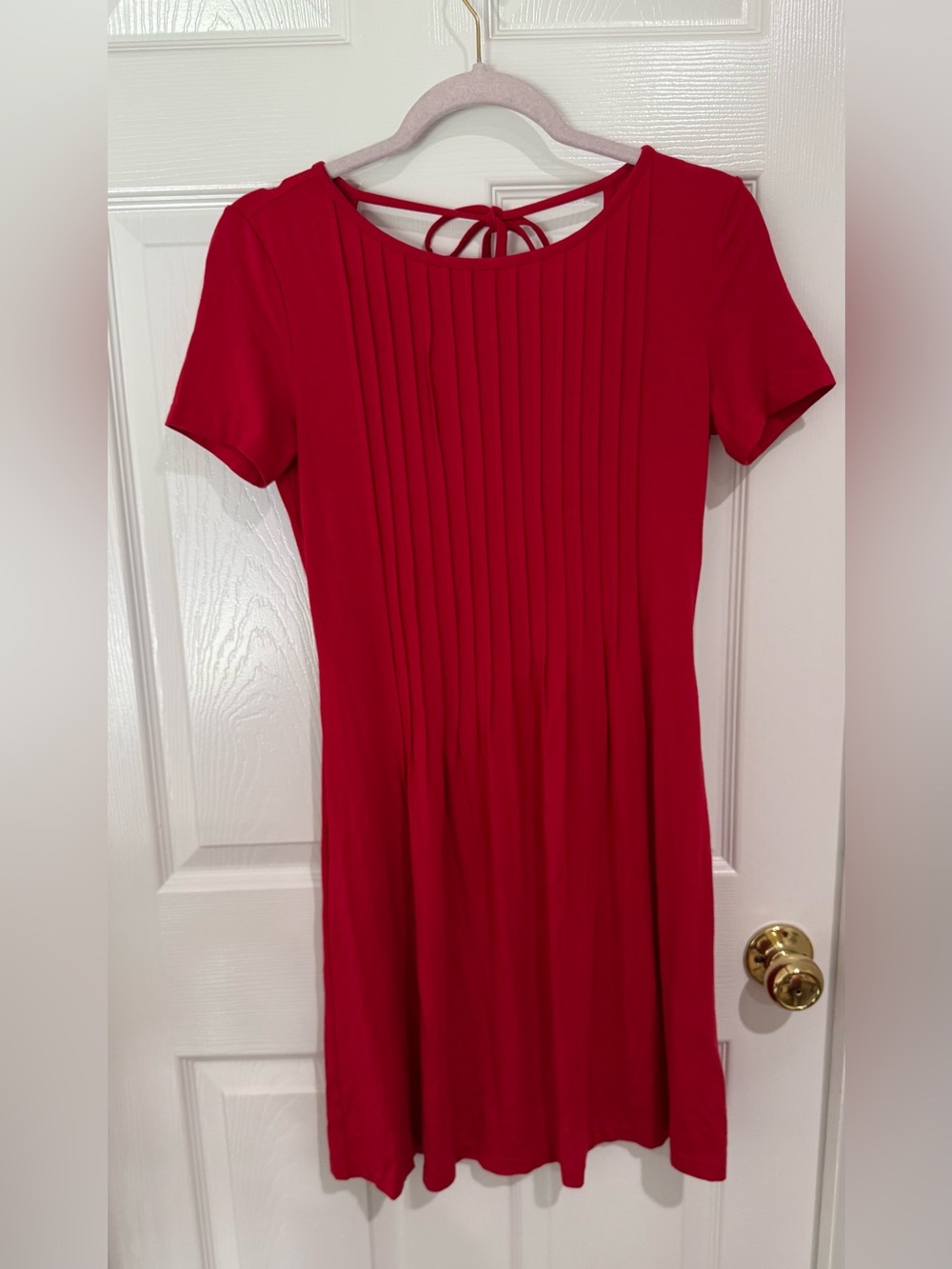 Vivienne Tam Red Short-Sleeve Pleated Front Dress